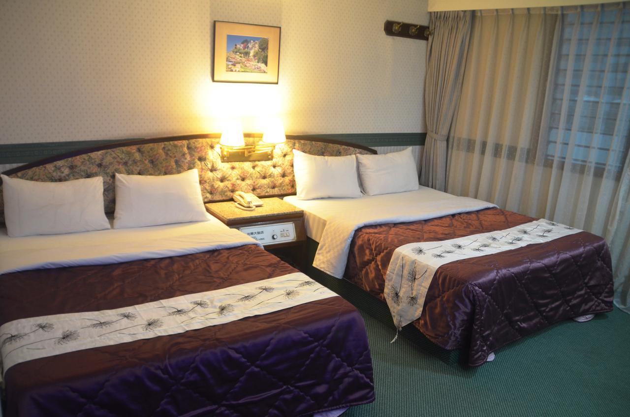 Guang Haw Hotel Тайнан Екстериор снимка
